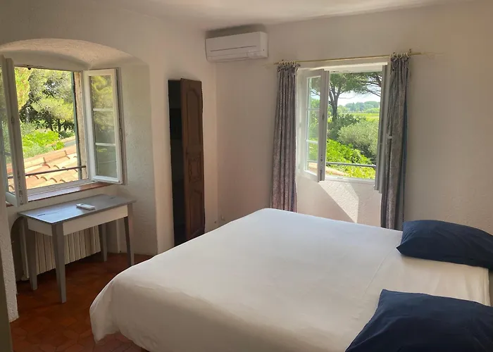 Lei Souco Bed & Breakfast 4*
