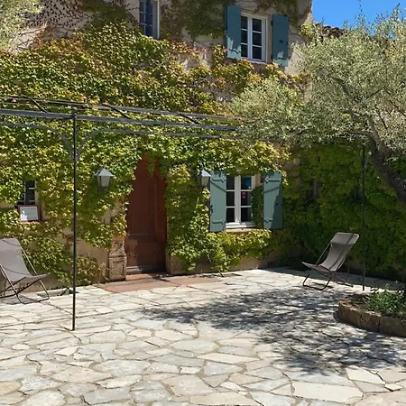 Couette-café Leï Souco 4*